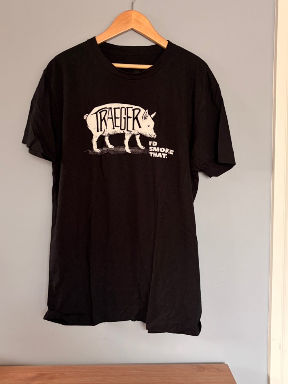 Traeger Black Graphic T-Shirt - White Pig Logo